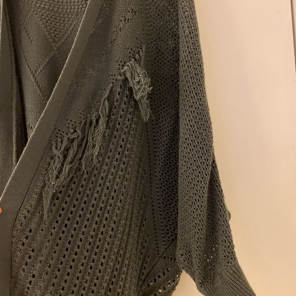 Knitted jacket - Picture 2 of 2